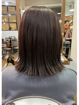 ヘアー アイス カンナ(HAIR ICI Canna) ぱつっとした毛先が可愛いスタイル
