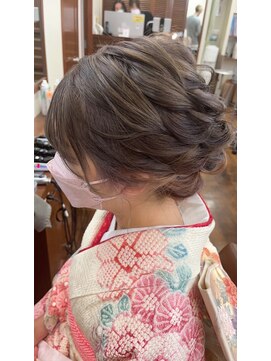 クレア(Crea) 和装　和髪　アップ　シニヨン　編み込み