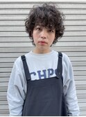 強いカールで個性を引き出したパーマのお客様