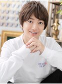マット質感で優し気サイドパートショートc5戸頭20代30代40代