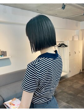 グリード ヘアー(GREED hair) ブルージュと切りっぱなしボブ