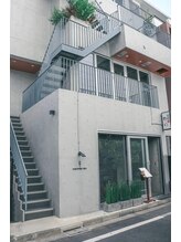 【利用しやすい最高の立地】立川駅から徒歩２分というお客様のための好アクセス！駅近！遅くまで営業！