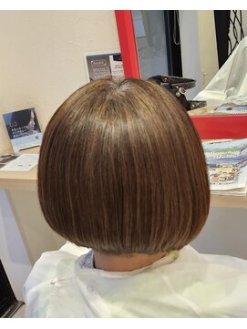 METEO（メテオ）でつくる、刈り上げショートボブ☆