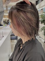 ステアケース ギンザセブン(stair:case ginza7)&nbsp;外ハネインナーカラーピンクベージュ