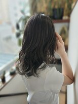 サーティーン(THIRTEEN)&nbsp;派手すぎない綺麗めハイライト(^^)白髪ぼかしにも◎《20代30代》