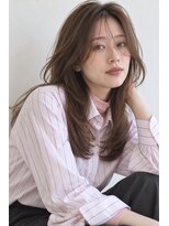 サンク(thank)&nbsp;オフィスカジュアルに｜大人フェミニンロングレイヤー