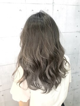 ニューヨークニューヨーク 新田辺店(NYNY) 【ハイライトブリーチ】グレージュグラデーション