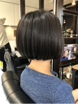 ギフト リビング(Gift Living) 前下がりボブ*コンパクトボブ*お子様カット