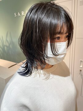 サラジュ 梅田店(SARAJU) saraju ヒラノ　ミディアムウルフ　ミディアムレイヤー