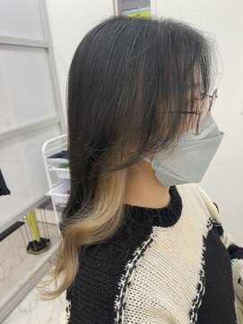 ビンナ(BINNA) 【韓国風ヘア】インナーカラー×エギョモリ