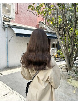 ケリーズグリーン(Kelly's Green) ash brown