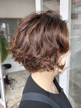 ニューモナ 堺市で1番おしゃれになれる美容室