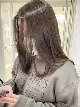 ディーエックス ウエスト(Dxxxx WEST) オリーブグレージュカラー ブリーチなしカラー イルミナカラー