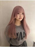 ピンクベージュ