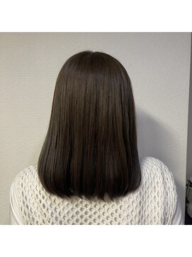 メル(Mel) ワンカラー/カーキアッシュ