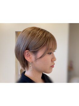 ダメージを抑えながら理想の髪色に!発色・ツヤ・質感◎あなたらしさを最大限活かしたカラーで毎日をHAPPYに