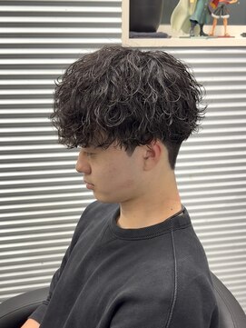 ガオプロデュースバイレボ(gao produced by revo) 波巻きパーマメンズパーママッシュツーブロック刈り上げ