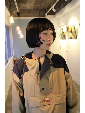 ローブ(robe) ボブ 顔周りレイヤー