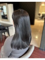 ローレン(LOREM) ダークシルバー×レイヤーロング3.17イメチェン