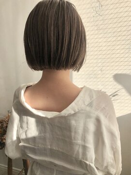 リベッタ(Ribetta) シンプル、ワンレンボブ