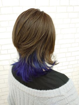 シルビジュー(Cills Bijou) ☆大人女性美髪ミディアムラウンドシルビジュウルフレイヤー☆