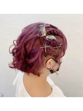 ヘアメイクアンドセットサロン リッコ(Hair make&set salon Ricco) コーンロウスタイル