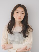 シルフィ(sylph)&nbsp;大人可愛い　ロング　ミディアム　小顔レイヤー