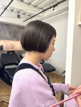 ヌーク(nuuk) ハイトーンミニボブ【似合わせカット】