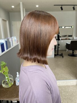リブール 碧南店(libuR) 外ハネ切りっぱなしボブ