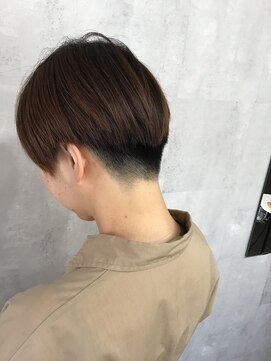 スリーセブン(37) 刈り上げ女子