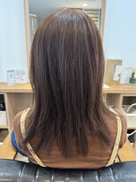 ピリナ(Pilina) ナチュラルセミロング 【 Pilina 上大岡】