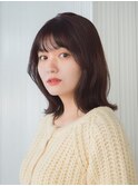 小顔　黒髪　ネビージュ　ボブルフ　ミディアムレイヤー