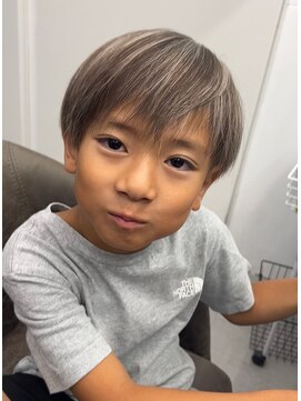 メンズサロン キング 梅田店(Men’s salon K!ng) 波巻きツイストスパイラルパーマ/フェザーパーマ/眉毛/メンズ