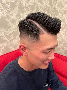 ファミリーズ 上飯田店の写真/シェービングで肌を整え、清潔感とキリッとした印象に。自信を持てる第一印象を叶えます。