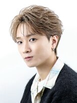 オーシャントーキョー 大阪(OCEAN TOKYO)&nbsp;韓国ヘアカルマパーマコンマバングセンターパートフェザーパーマ