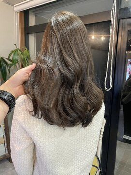 大人かわいい/イルミナカラー/オリーブグレージュ