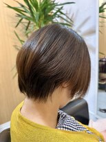 ホワイト(White)&nbsp;浜辺美波風ショート