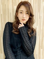 ブゾン(buZon)&nbsp;【buZonブゾン】ルーズウェーブヘア×ベージュ系カラー