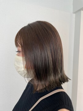 ナンバー リコ 名駅 ジャム 名古屋(N° rico JAM) 切りっぱなし　伸ばしかけ　ミディアム　ボブ　ロブ　ブラウン