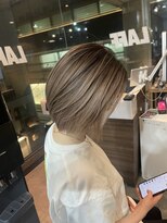 ラフ(LAFF)&nbsp;#黒髪#ボブルフ#ネビージュ#小顔#ワンレン