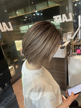 ラフ(LAFF) #黒髪#ボブルフ#ネビージュ#小顔#ワンレン