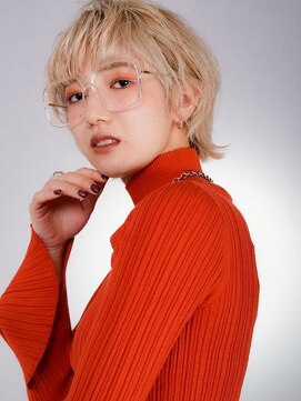 アイリー 名古屋(A/LEE) ショートボブの遊ばせ方