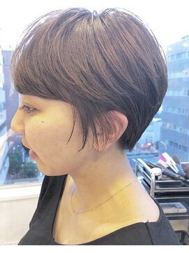 ランプ ヘアー(lamp hair) ナチュラルショート☆