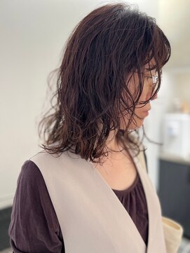 スペシウムバイアンバースデー(spacium by UNBIRTHDAY) ナチュラルパーマスタイル