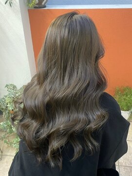 アイシー 表参道(ICY) オリーブベージュ