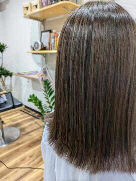 グロウ(grow) フォギーブラウン×切りっぱなしでこなれ感plus♪