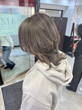 アイズ 本厚木(AIZU) 大人ウルフヘア