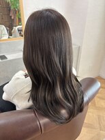 インビテーション(invitation)&nbsp;暗すぎないグレーベージュ