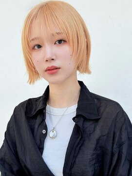 トルネード(TORNADO) ハイトーン似合わせショートフェイスレイヤーショートボブA0822