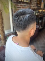 バレス 田町(BALES)&nbsp;スキンフェードハードパートスタイル